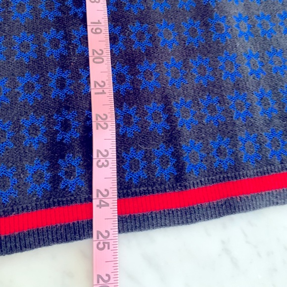 Tristan 2 piece knit cardigan and skirt suit with metallic floral print size L - Picture 15 of 16